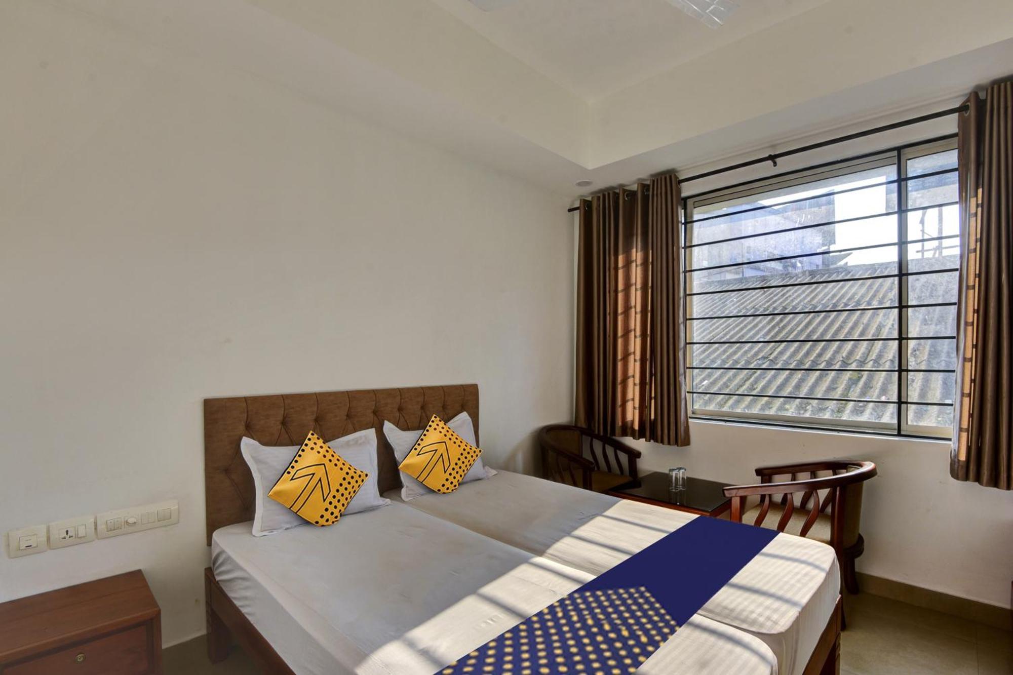 Spot On Inn Town Residency Kozhikode Eksteriør bilde